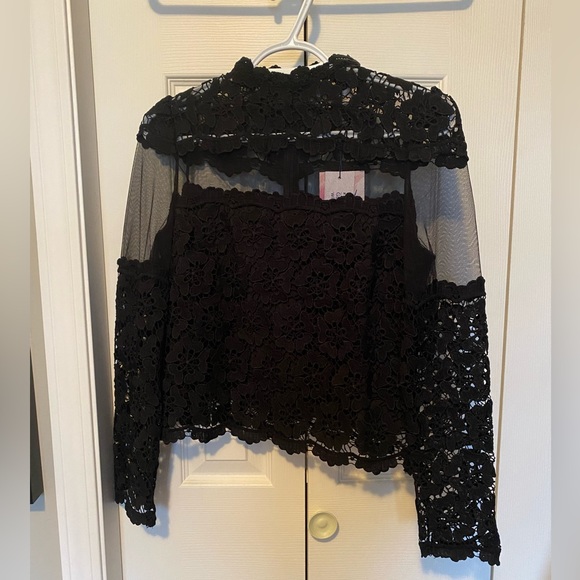 NWT Chicwish black lace and mesh top - Picture 5 of 7